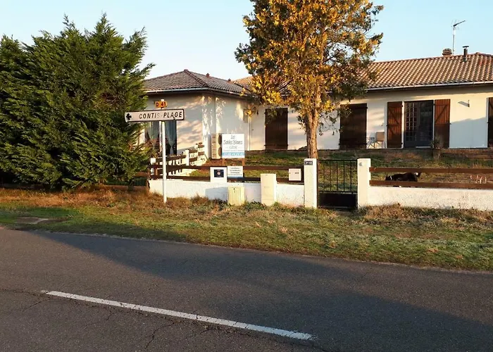 Les Sables Blancs Дом отдыха Сен-Жюльен-ан-Борн